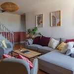 Dom wakacyjny Lunaben-maison En Pierres Avec Piscine