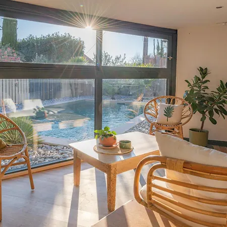 بيت للعطل Lunaben-maison En Pierres Avec Piscine