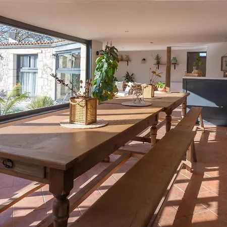 بيت للعطل Lunaben-maison En Pierres Avec Piscine